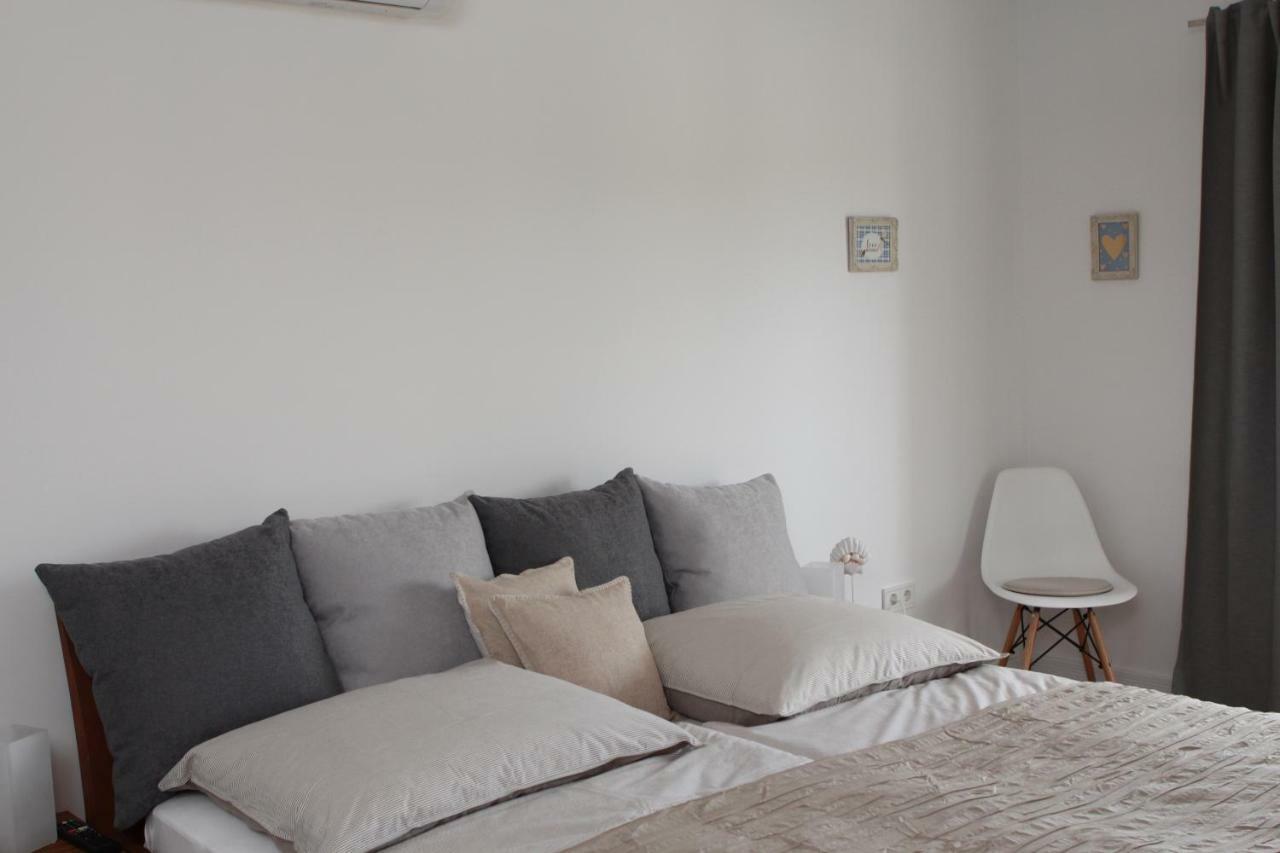 Apartments Mirela Vodice Exterior photo
